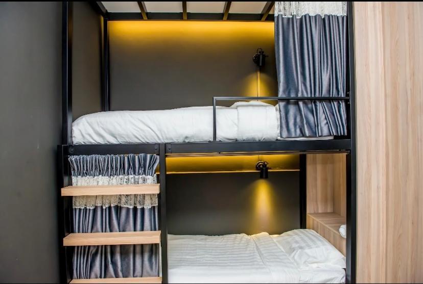 Rumah Tetamu Bunk Bunk Malacca Exterior photo